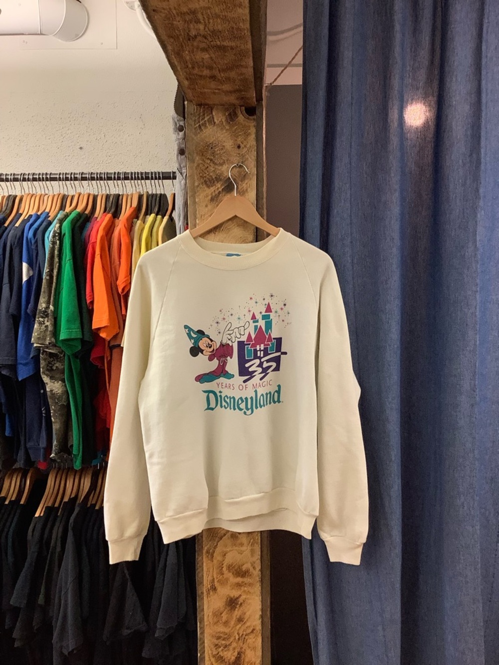 Vintage Disney Cream Crewneck Sweatshirt